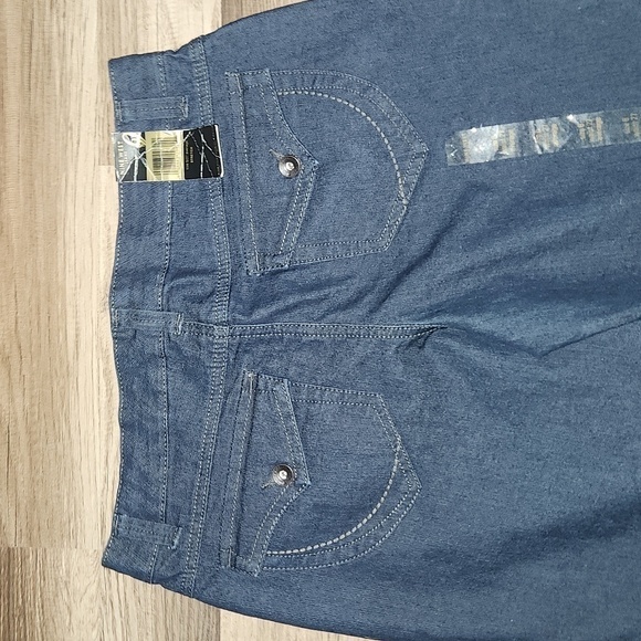 Nine West Jeans Size 6 /27 Inseam 32' NWT Dark Wash Bootcut Flare - Picture 8 of 8